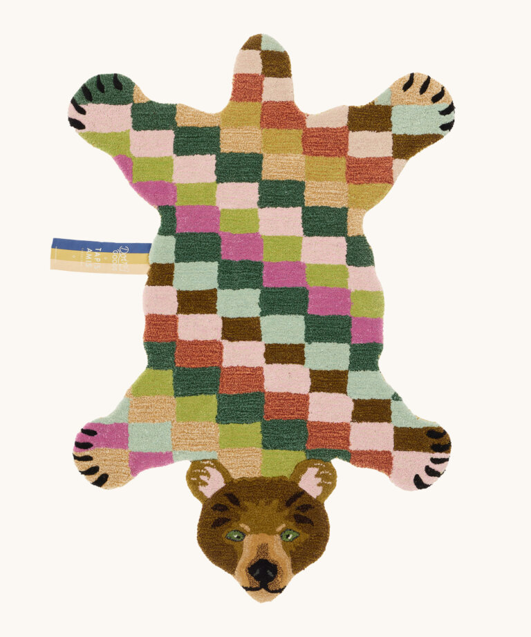 B-choice Archie Check Bear Rug Large