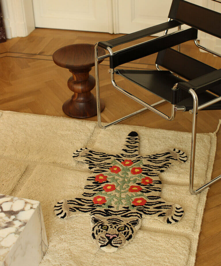 Floral White Tiger Rug Small